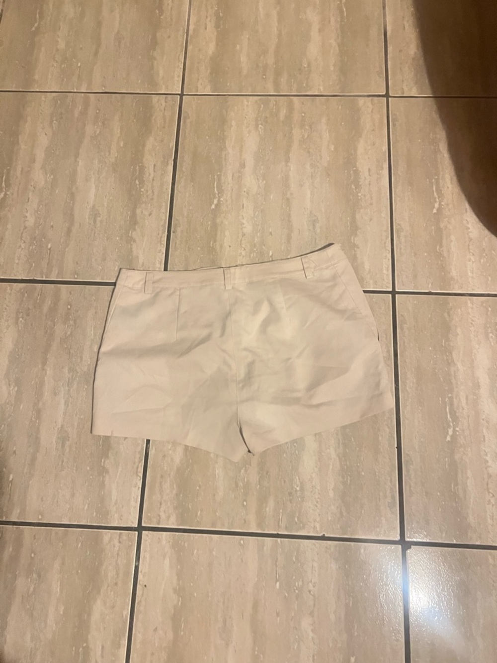 Divided Cream High-Waist Tailored Shorts
